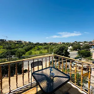 Portimao Central Holiday Guesthouse Pensión